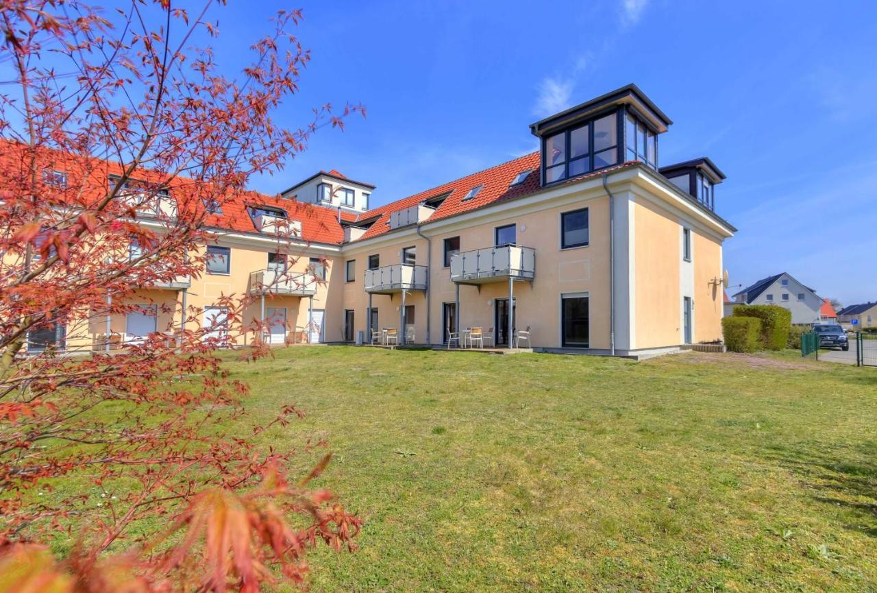 Residenz Zum Seglerhafen-St Peenemunde Exterior photo