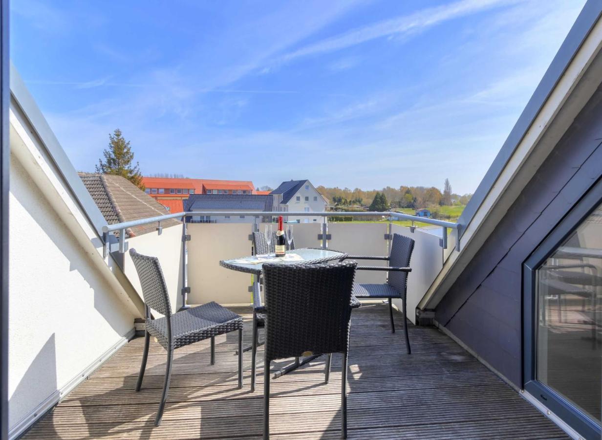 Residenz Zum Seglerhafen-St Peenemunde Exterior photo